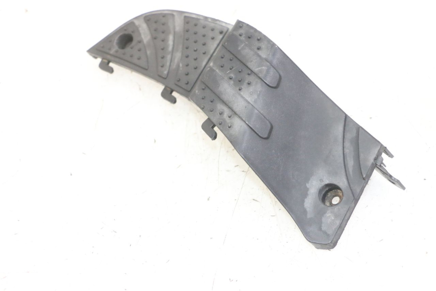 photo de LEFT REAR FOOTREST SYM FIDDLE 2 50 (2008 - 2013) - Product overview