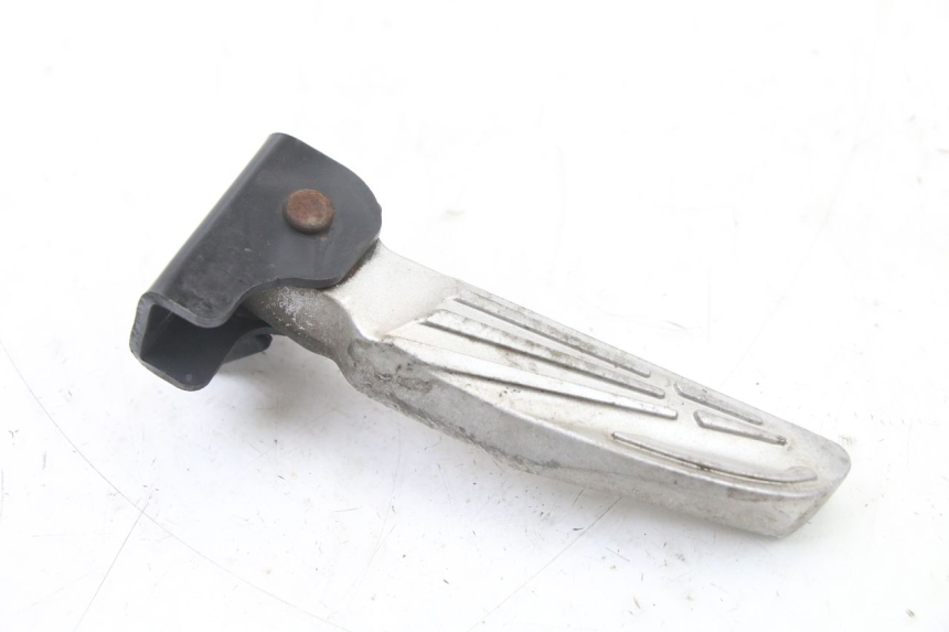 photo de REAR LEFT FOOTREST SYM FIDDLE 3 III 125 (2014 - 2020) - Main view