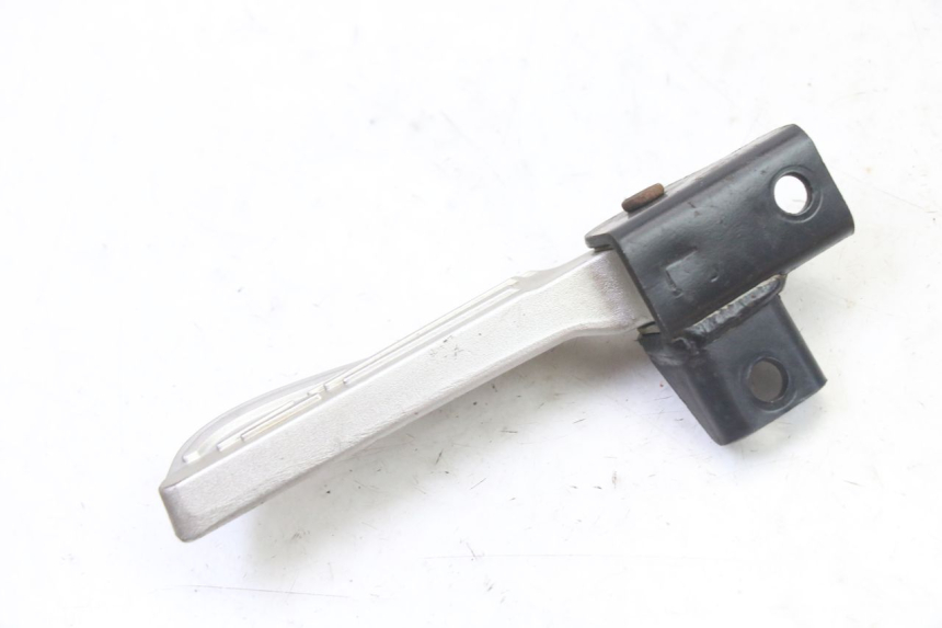 photo de REAR LEFT FOOTREST SYM FIDDLE 3 III 125 (2014 - 2020) - Zoom on usage condition