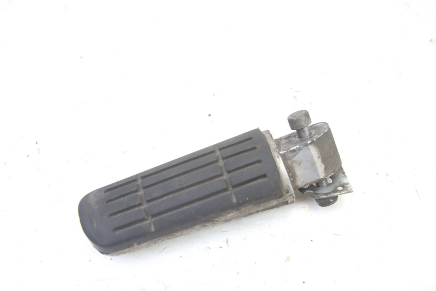photo de REAR LEFT FOOTREST YAMAHA FZ6 FAZER S2 600 (2007 - 2011) - Main view