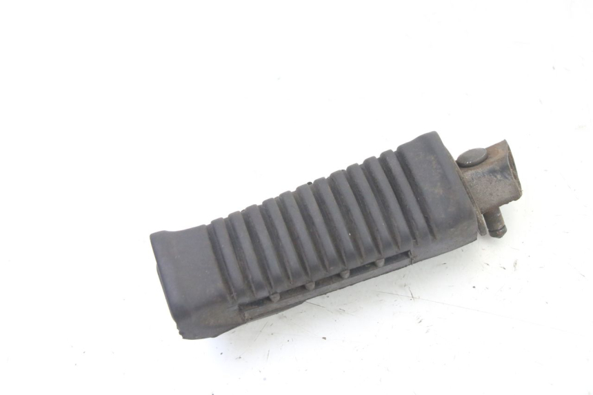 photo de REAR LEFT FOOTREST SUZUKI GS GSE 500 (2001 - 2003) - Component detail