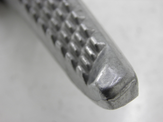 photo de REAR LEFT FOOTREST JONWAY RANGER 125 (2006 - 2014) - Alternative perspective