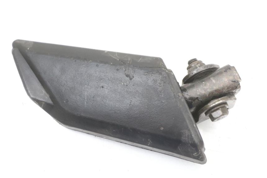 photo de LEFT REAR FOOTREST PEUGEOT KISBEE 4T 50 (2010 - 2017) - Alternative perspective