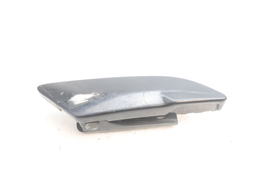 photo de REAR LEFT FOOTREST PIAGGIO LIBERTY IGET 4T 50 (2021 - 2025) - Technical close-up