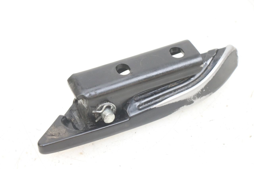 photo de LEFT REAR FOOTREST PIAGGIO NEW TYPHOON 50 (2018 - 2021) - Zoom on usage condition