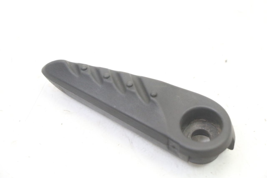 photo de REAR LEFT FOOTREST MBK OVETTO 4T 50 (2008 - 2016) - Component detail