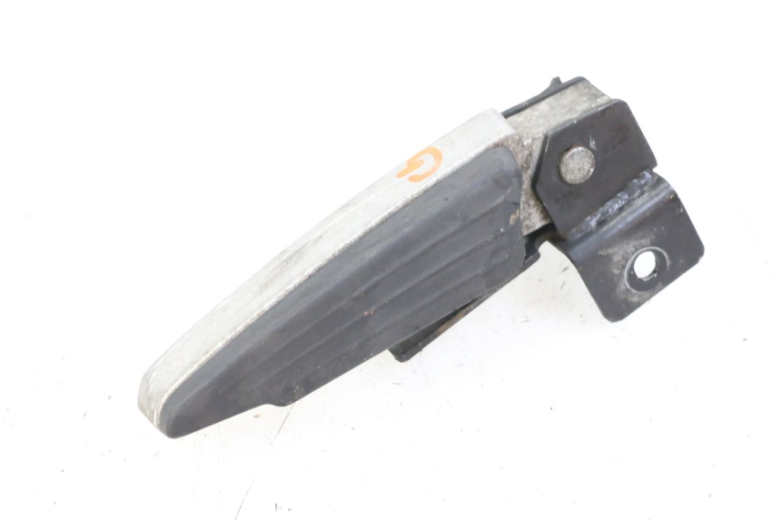 photo de LEFT REAR FOOTREST PEUGEOT CITYSTAR 125 (2011 - 2017) - Component detail