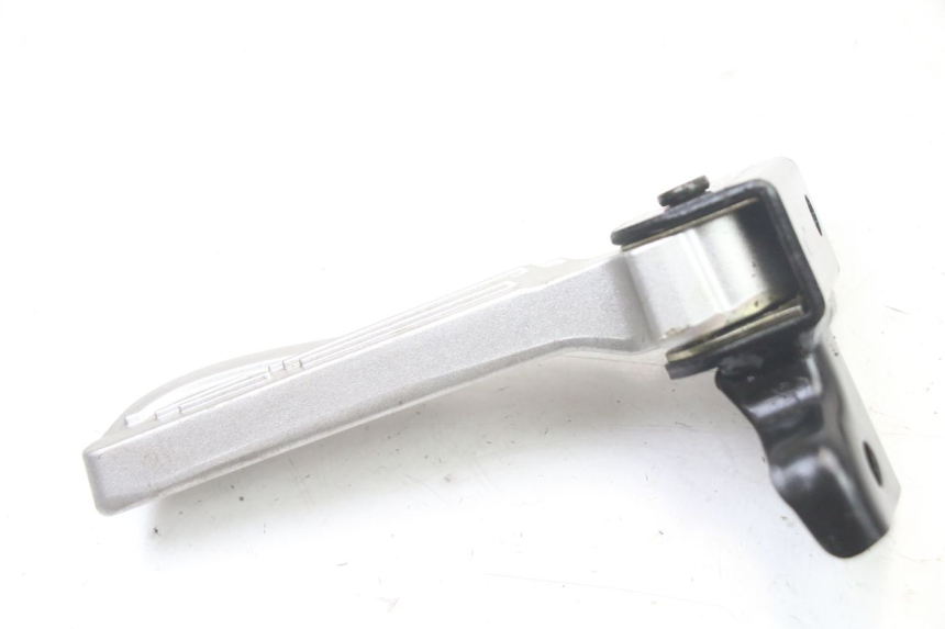 photo de REAR LEFT FOOTREST PEUGEOT TWEET 4T 50 (2023 - 2025) - Alternative perspective