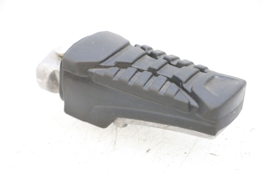 photo de REAR LEFT FOOTREST BMW R GS 1250 (2021 - 2024) - Component detail