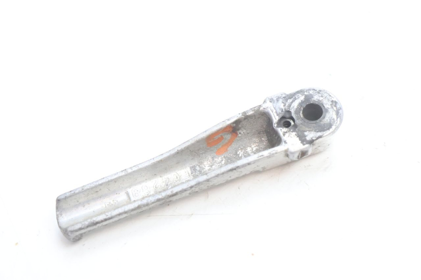 photo de REAR LEFT FOOTREST PEUGEOT SPEEDFIGHT LC 50 (1996 - 2002) - Technical close-up