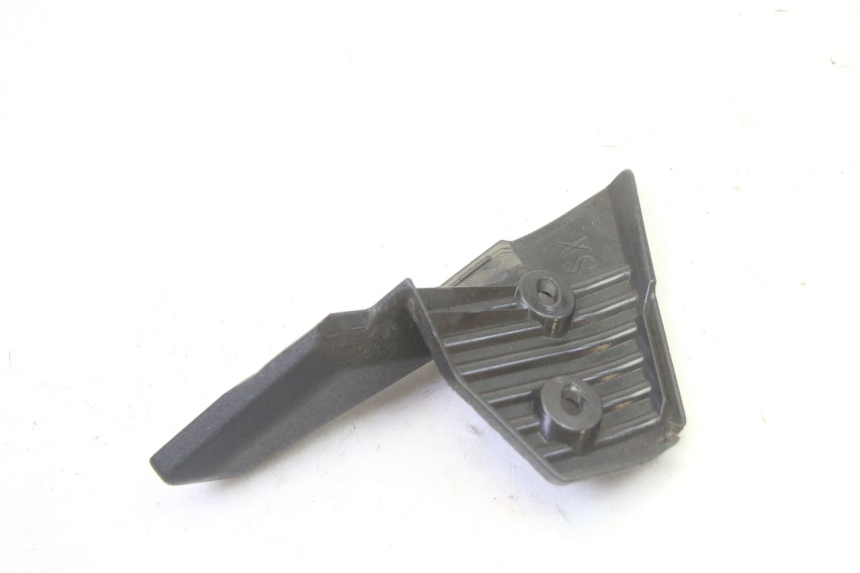 photo de REAR LEFT FOOTREST APRILIA SR R 2T LC 50 (2018 - 2021) - Zoom on usage condition