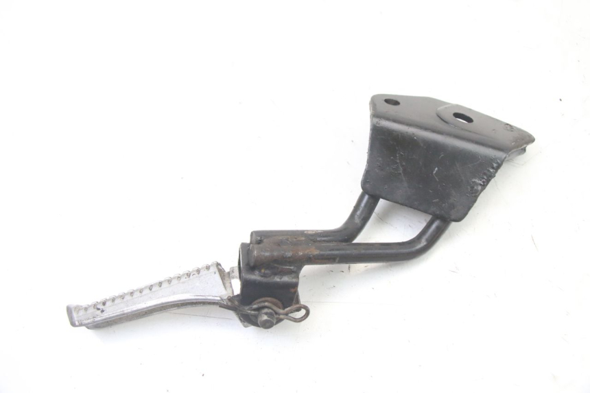 photo de REAR LEFT FOOTREST GILERA STALKER 50 (1997 - 2005) - Surface and material condition