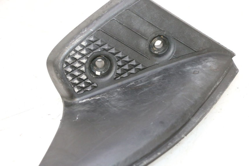 photo de REAR LEFT FOOTREST MBK STUNT NAKED 50 (2004 - 2018) - Product overview
