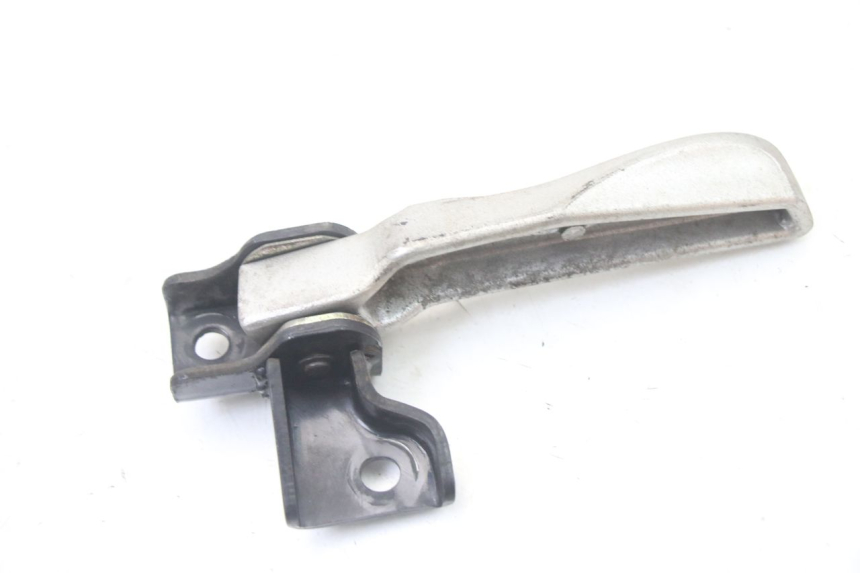 photo de REAR LEFT FOOTREST PEUGEOT TWEET 4T 50 (2018 - 2022) - Alternative perspective