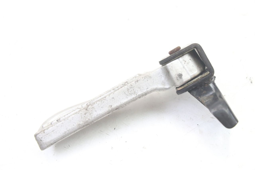 photo de REAR LEFT FOOTREST PEUGEOT TWEET 4T 50 (2018 - 2022) - Fixing points details