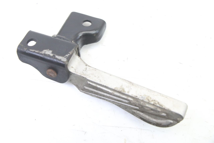 photo de REAR LEFT FOOTREST PEUGEOT TWEET 4T 50 (2014 - 2019) - Zoom on usage condition