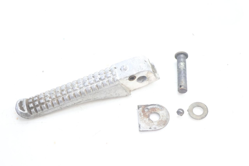 photo de REAR LEFT FOOTREST PIAGGIO TYPHOON 50 (1993 - 1999) - Main view