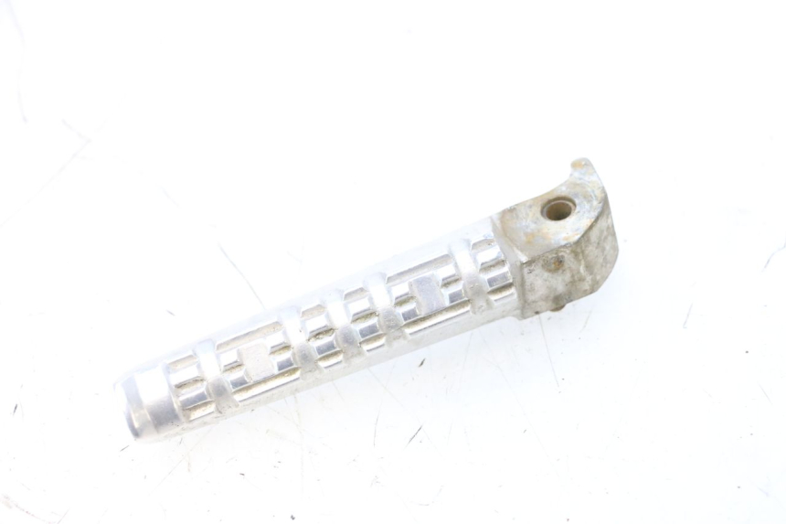 photo de REAR LEFT FOOTREST YAMAHA X-MAX XMAX 125 (2010 - 2013) - Main view