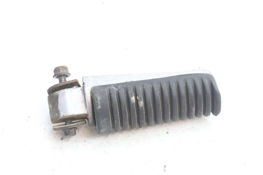 photo de REAR LEFT FOOTREST YAMAHA XJR 1300 (1998 - 2002) - Product overview