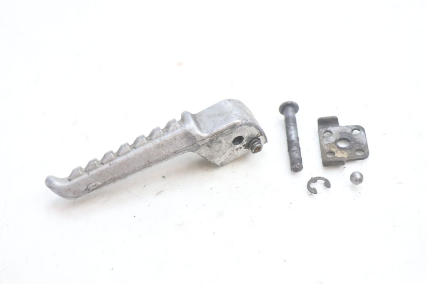 photo de REAR LEFT FOOTREST KAWASAKI ZX-6R ZX6R 600 (2000 - 2002) - Component detail
