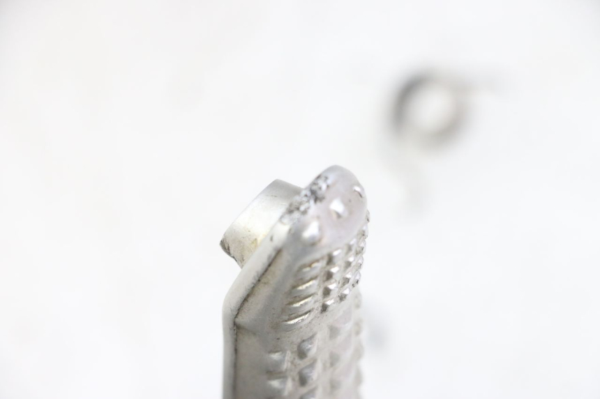 photo de FRONT RIGHT FOOTREST BMW S RR ABS S1000RR 1000 (2015 - 2018) - Component detail