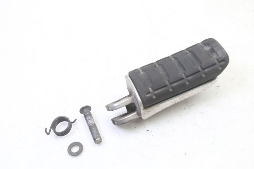 photo de FRONT RIGHT FOOTREST HONDA NTV DEAUVILLE 650 (2001 - 2006) - Main view