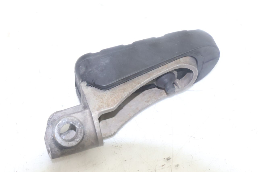 photo de FRONT RIGHT FOOTREST MZ RT 125 (2000 - 2008) - Component detail