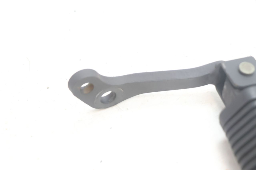 photo de FRONT RIGHT FOOTREST MASH SEVENTY FIVE 125 (2013 - 2021) - Component detail