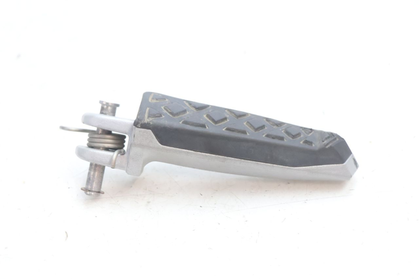 photo de FRONT RIGHT FOOTREST CAN-AM SPYDER RS 1000 (2008 - 2012) - Main view