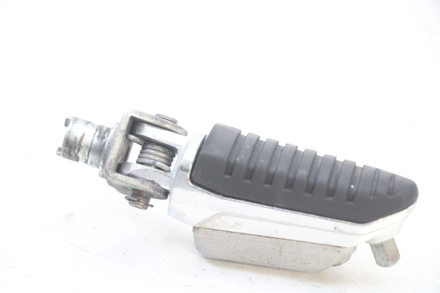 photo de FRONT RIGHT FOOTREST SUZUKI GSX F GSXF 650 (2007 - 2015) - Main view