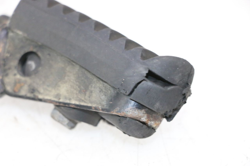 photo de FRONT RIGHT FOOTREST HONDA XRV AFRICA TWIN 750 (1990 - 1992) - Product overview
