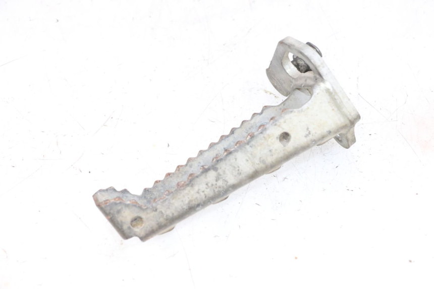 photo de FRONT RIGHT FOOTREST YAMAHA YFM R RAPTOR 250 (2008 - 2014) - Fixing points details