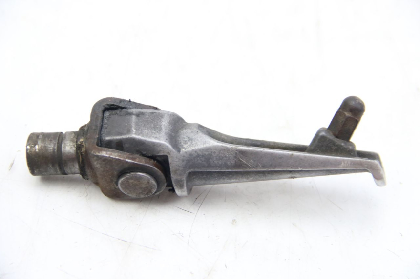 photo de RIGHT FRONT FOOTREST KAWASAKI ZX-6R ZX6R 600 (1995 - 1997) - Zoom on usage condition