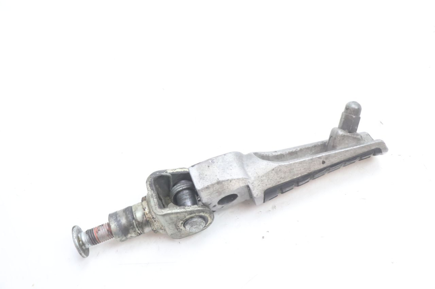 photo de RIGHT FRONT FOOTREST KAWASAKI ZX-6R ZX6R 600 (1995 - 1997) - Technical close-up
