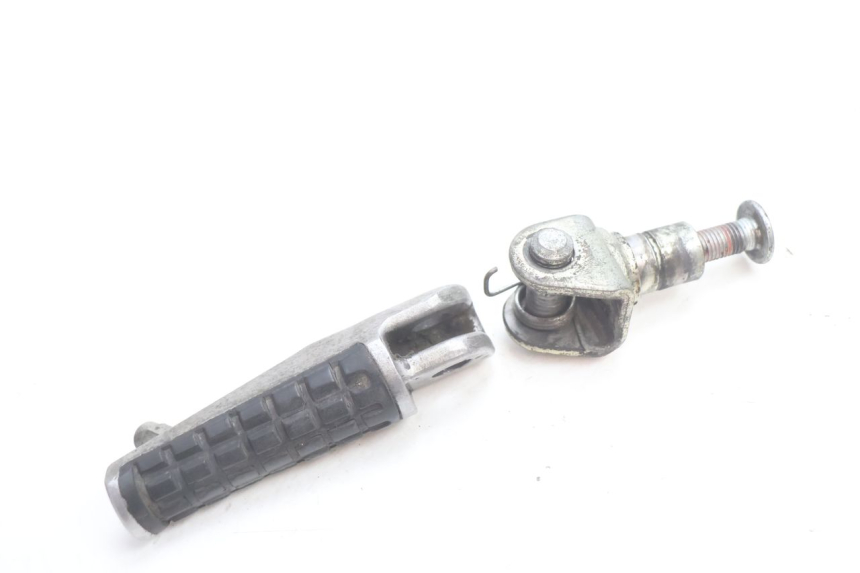 photo de RIGHT FRONT FOOTREST KAWASAKI ZX-6R ZX6R 600 (1995 - 1997) - Product overview