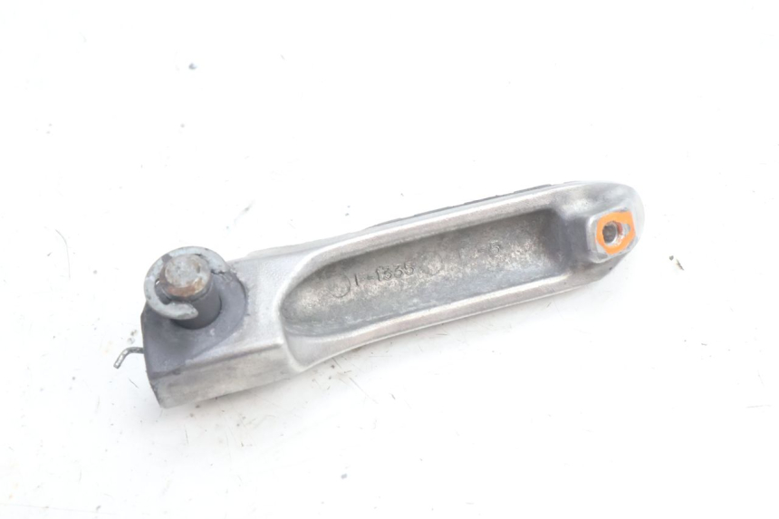 photo de FRONT RIGHT FOOTREST KAWASAKI ZZR 600 (1995 - 2004) - Product overview
