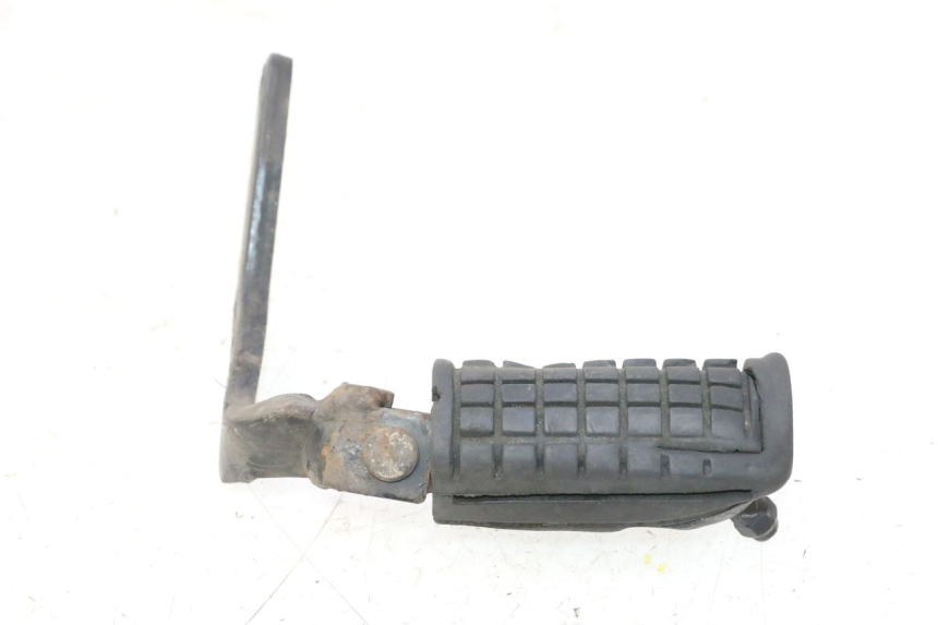 photo de FRONT LEFT FOOTREST HONDA CB TWO FIFTY 250 (1991 - 2002) - Component detail