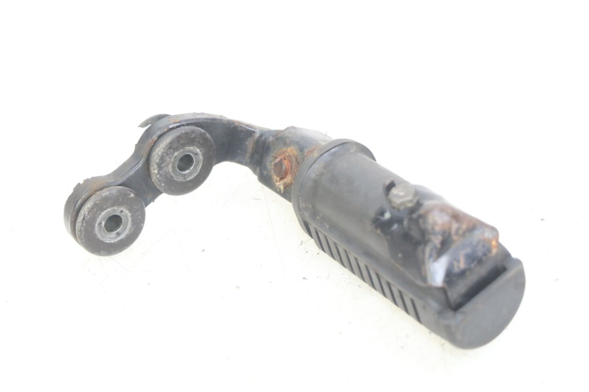 photo de LEFT FRONT FOOTREST HONDA CM 125 (1983 - 2003) - Alternative perspective