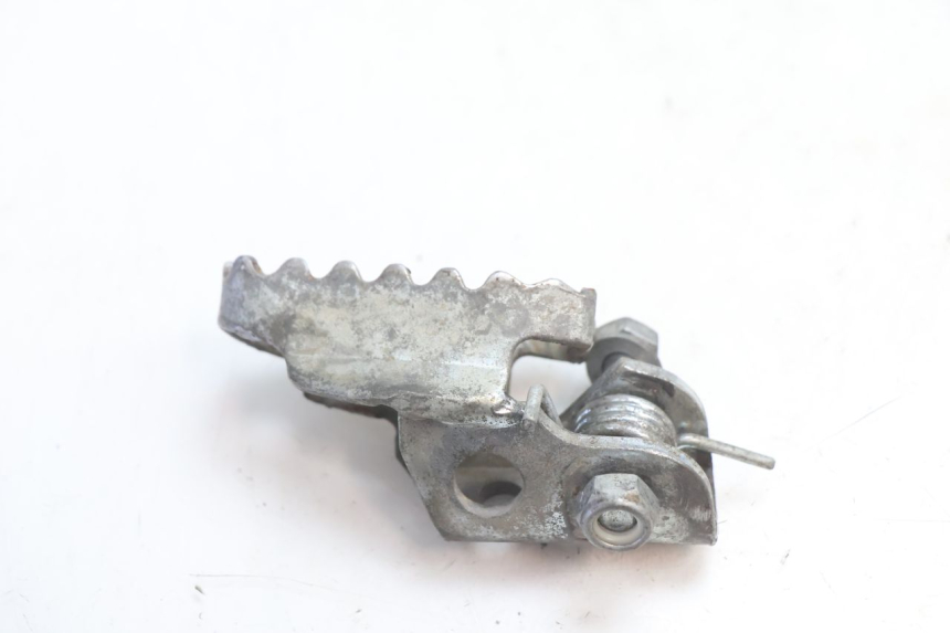 photo de FRONT LEFT FOOTREST HM HONDA DERAPAGE 50 (2007 - 2009) - Fixing points details