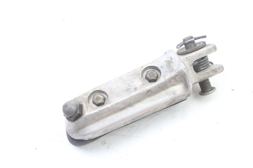 photo de FRONT LEFT FOOTREST HONDA XLV VARADERO 125 (2000 - 2006) - Alternative perspective