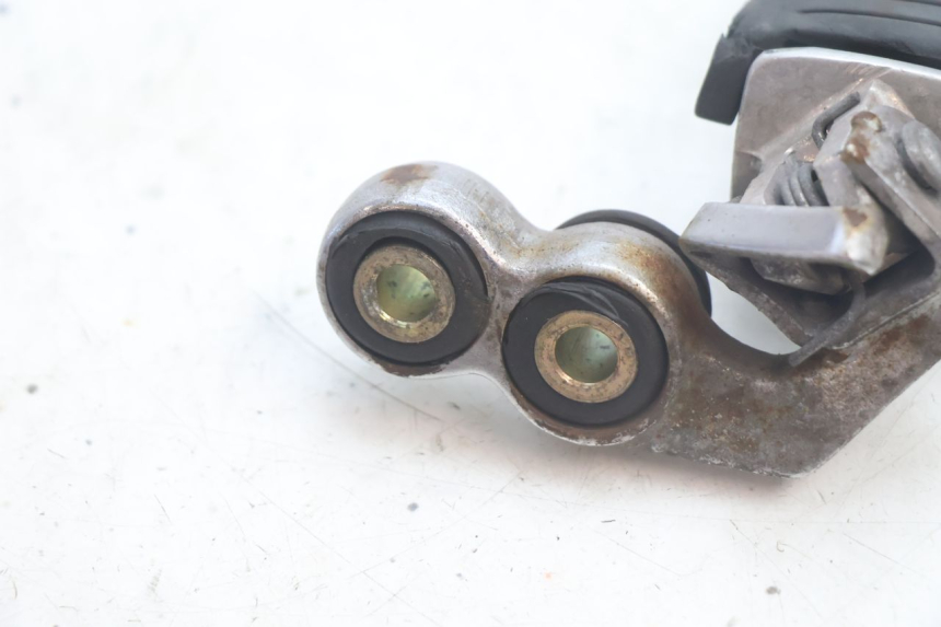 photo de FRONT LEFT FOOTREST YAMAHA XV VIRAGO 535 (1988 - 2004) - Alternative perspective