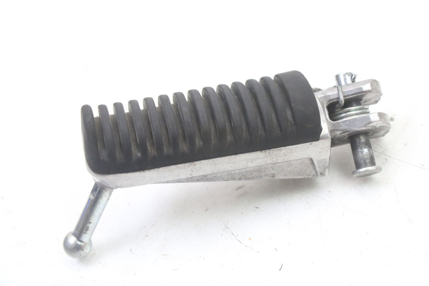 photo de FRONT LEFT FOOTREST YAMAHA TRACER 7 700 (2020 - 2024) - Main view