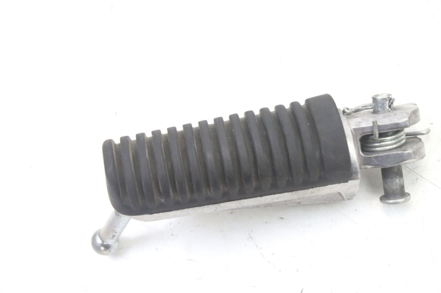 photo de FRONT LEFT FOOTREST YAMAHA TRACER 7 700 (2020 - 2024) - Component detail