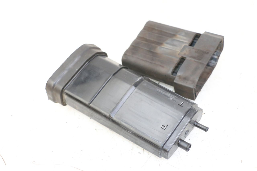 photo de CANISTER HUSQVARNA SVARTPILEN 401 (2018 - 2023) - Zoom on usage condition