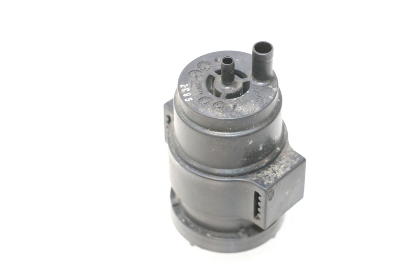 photo de CANISTER PEUGEOT KISBEE 4T 50 (2018 - 2022) - Zoom on usage condition