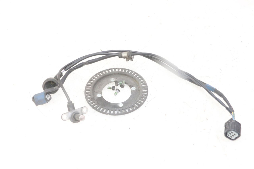 photo de REAR ABS SENSOR HONDA FORZA ABS 300 (2013 - 2017) - Zoom on usage condition