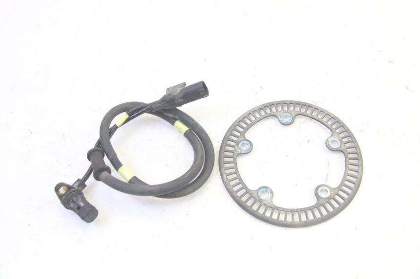 photo de REAR ABS SENSOR PIAGGIO MP3 HPE 350 (2018 - 2020) - Zoom on usage condition