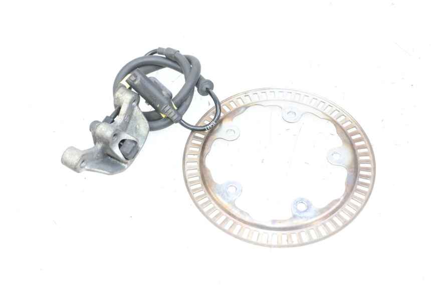 photo de REAR ABS SENSOR PIAGGIO MP3 500 (2014 - 2017) - Technical close-up