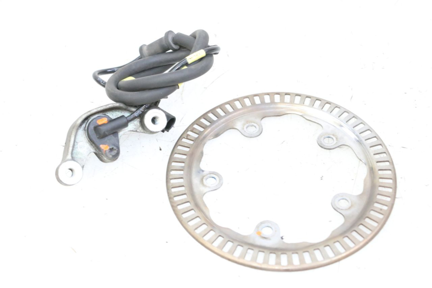 photo de REAR ABS SENSOR PIAGGIO MP3 500 (2014 - 2017) - Fixing points details