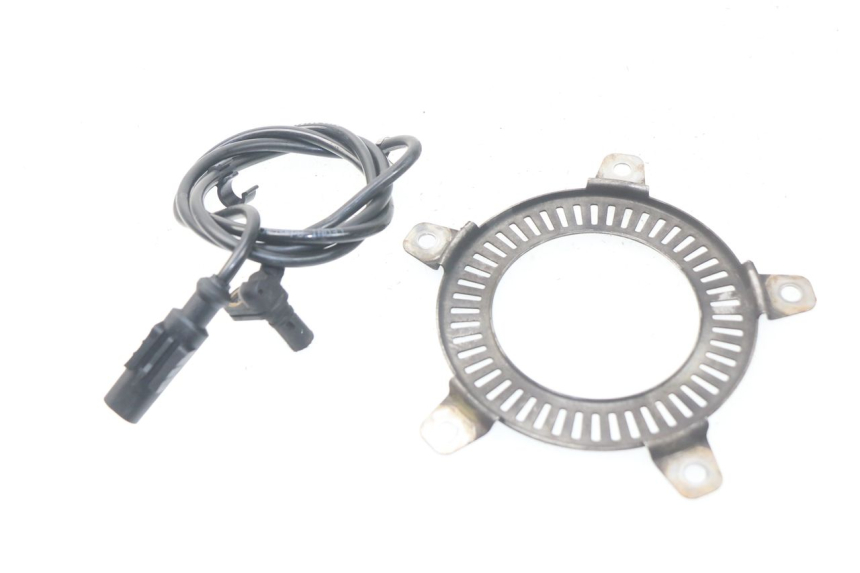 photo de REAR ABS SENSOR BMW S RR ABS S1000RR 1000 (2009 - 2011) - Zoom on usage condition
